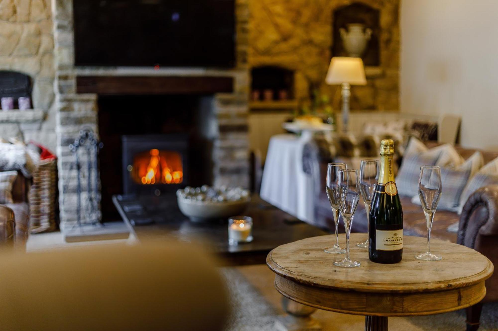 The Grousemoor - North Wales Luxury 7 Bedroom Holiday Rental Llandegla Exterior photo